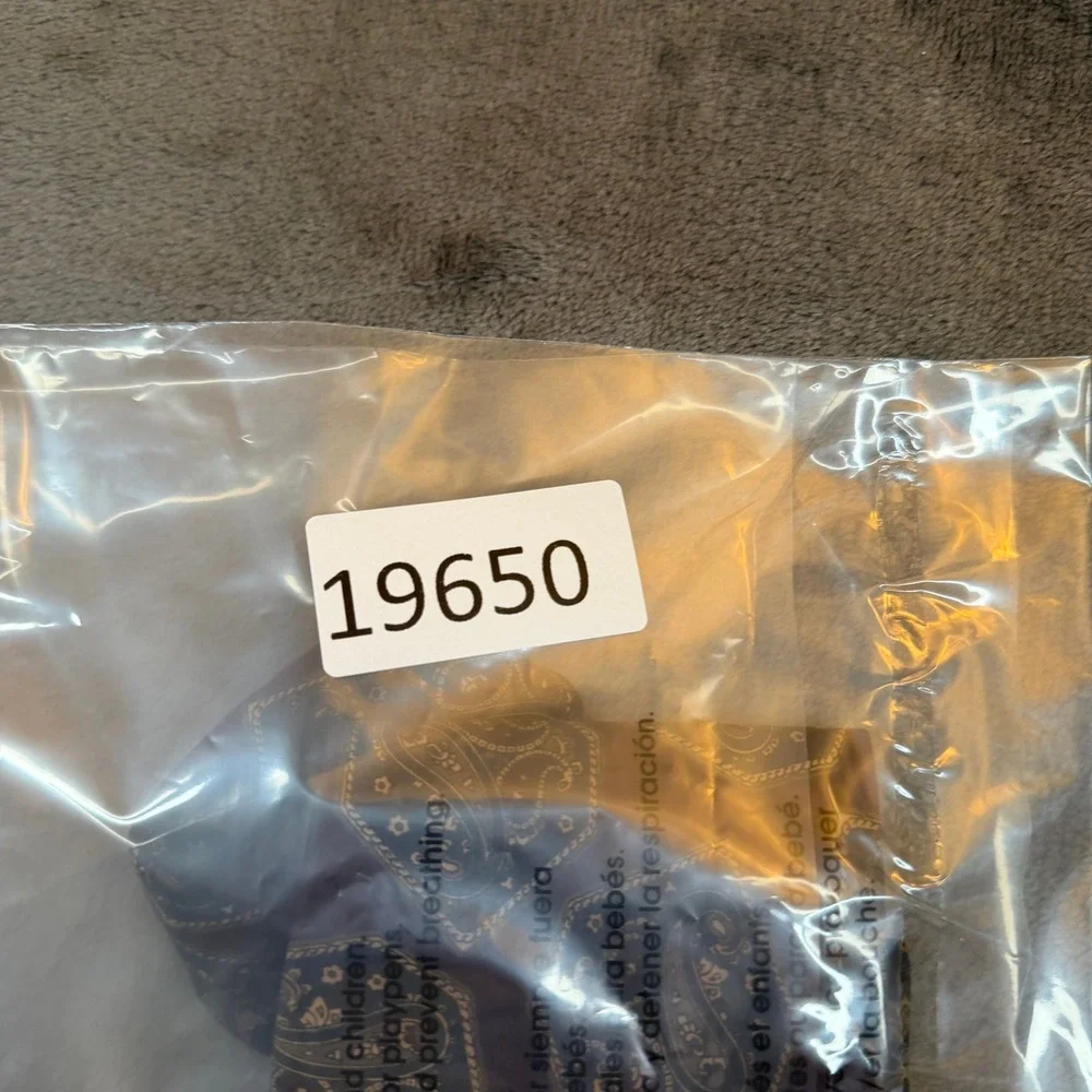 bill blass item excellent